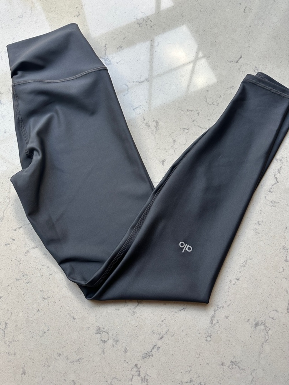 ALO Yoga gray High-Rise Leggings with White Logo
